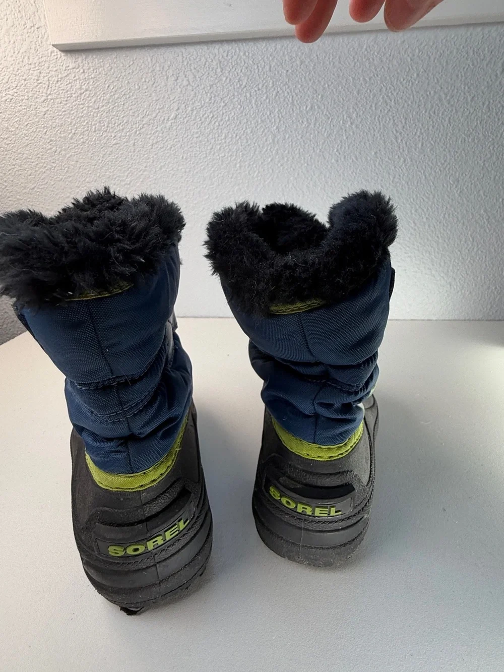 Sorel Kids Winter Snow Boots Blue Black Lime Green Size 11